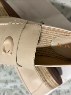 Lovely Women’s Coach Leather, Cream Colored Espadrilles with Signature Logo